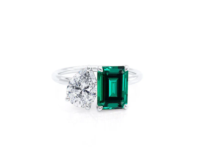 Love’s Brilliance Captured in a Ring Designed With Soul and Style